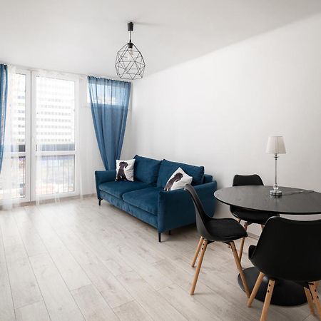 Grzybowska Blue City Centre Apartment ワルシャワ エクステリア 写真