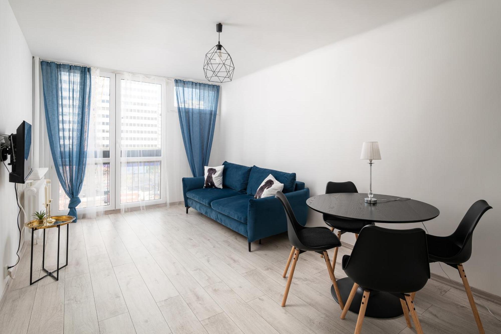 Grzybowska Blue City Centre Apartment ワルシャワ エクステリア 写真