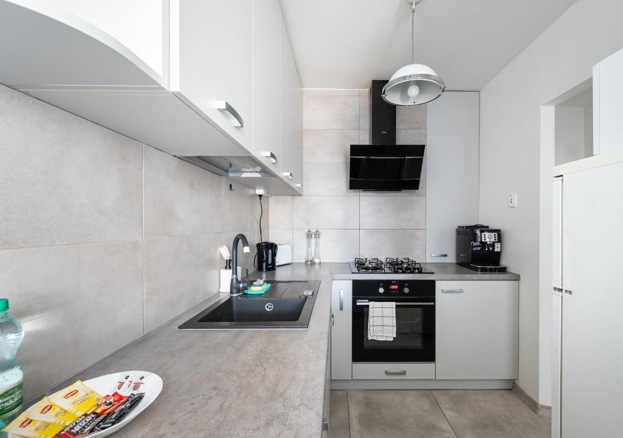 Grzybowska Blue City Centre Apartment ワルシャワ エクステリア 写真